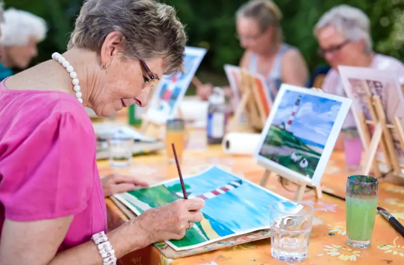 senior art therapy